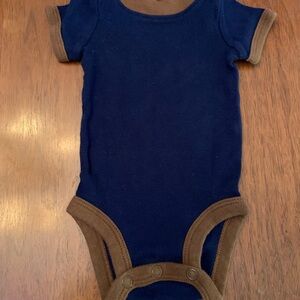 😊FREE😊 Simple Joys by Carters Newborn Onesie